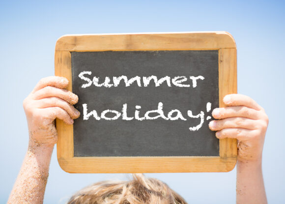 Prepara con tiempo tus viajes de trabajo o de ocio este verano: Consejos para evitar contratiempos en temporada alta